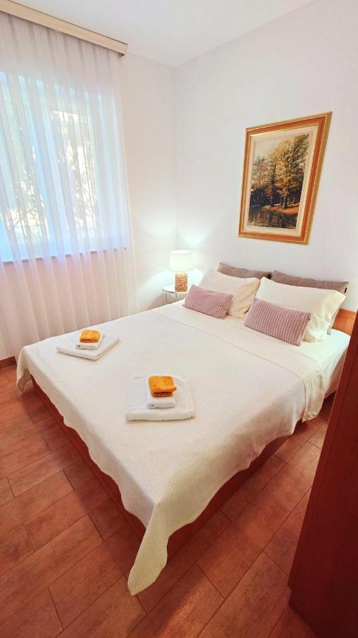 Apartments Lola Ρόβινι Εξωτερικό φωτογραφία