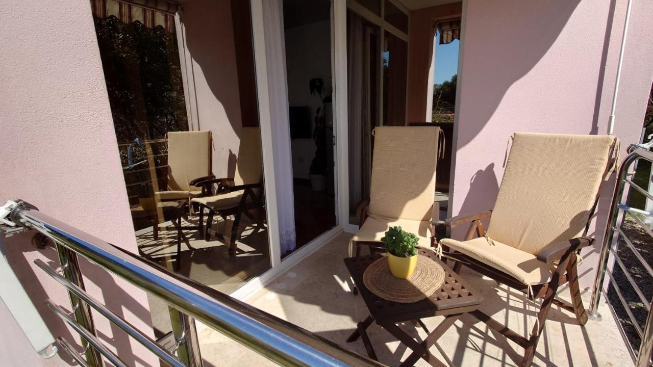 Apartments Lola Ρόβινι Εξωτερικό φωτογραφία
