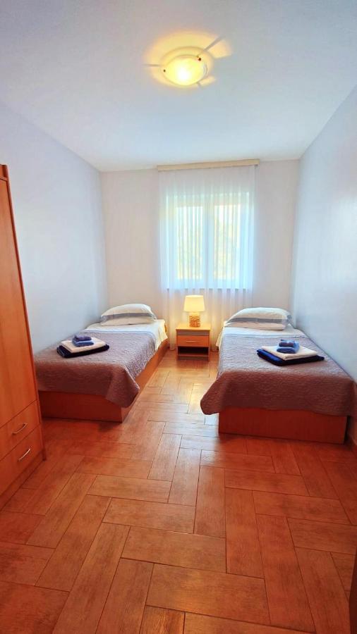 Apartments Lola Ρόβινι Εξωτερικό φωτογραφία