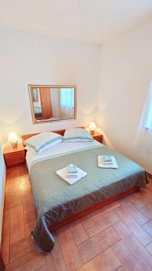 Apartments Lola Ρόβινι Εξωτερικό φωτογραφία