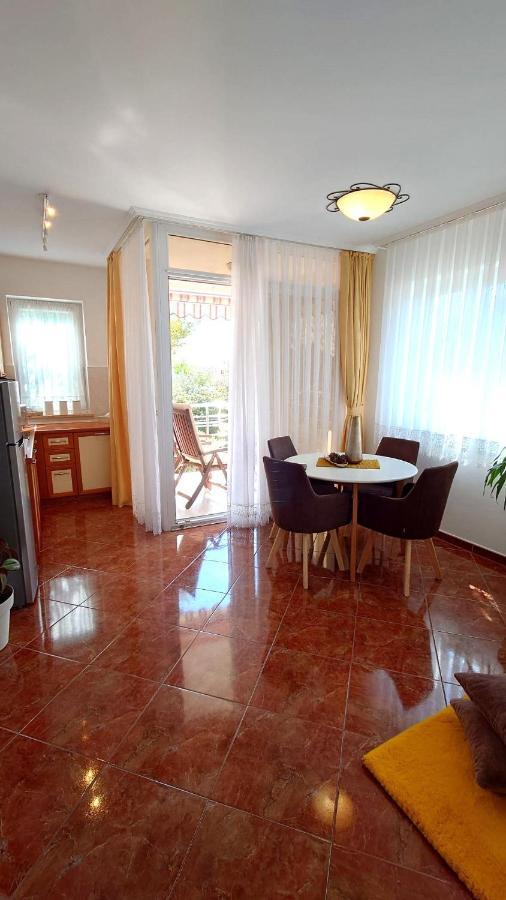Apartments Lola Ρόβινι Εξωτερικό φωτογραφία